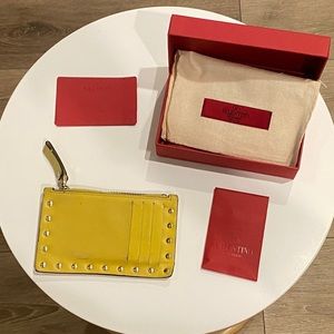 Valentino Garavani Rockstud Leather Card Holder